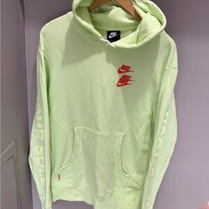 Nike World Tour Hoodie